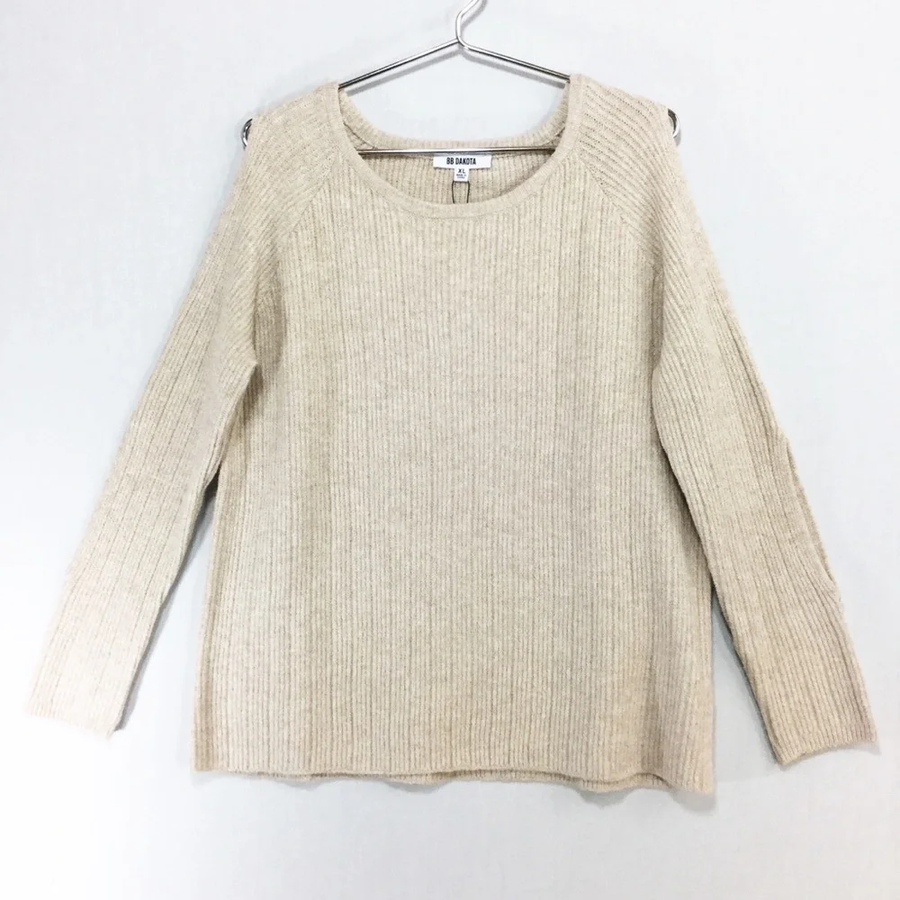 NWT BB Dakota Underneath It All Slit Sleeve Sweater - Picture 2 of 6